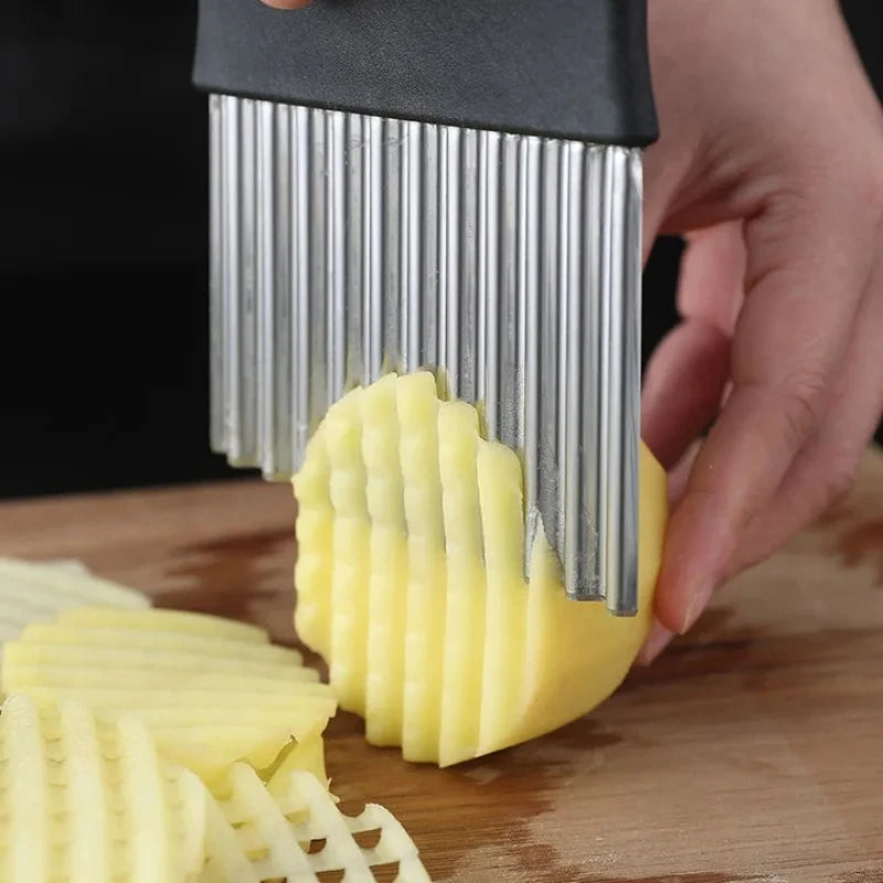 SliceMaster Pro - Fatiador Ondulado de Batatas e Vegetais